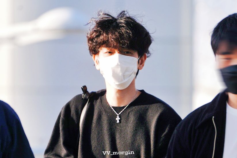 VV_margin506's tweet photo. 20241026 icn 🇰🇷
📷@B_hundred_Hyun 
#BAEKHYUN  #백현 #백현이  
morning～ https://t.co/kbjf90TdEW