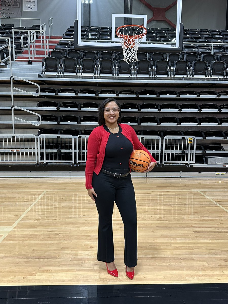 loving the game still just from a different view now ❤️ #yr2 #coaching