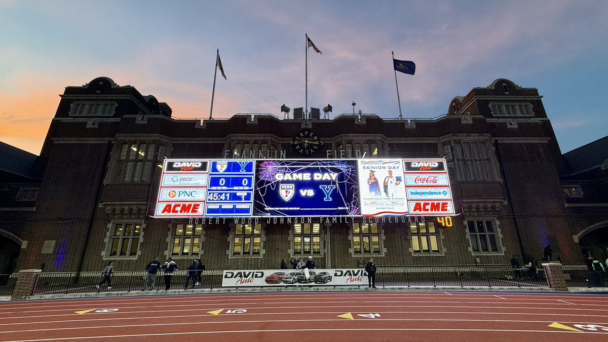 cfbcampustour's tweet image. Franklin Field from all angles 📸

📍 Philadelphia, PA
🏫 @PennFB 
🕰️ Opened in 1895
🪑 52,958 seats

#FightOnPenn x #BEGREAT