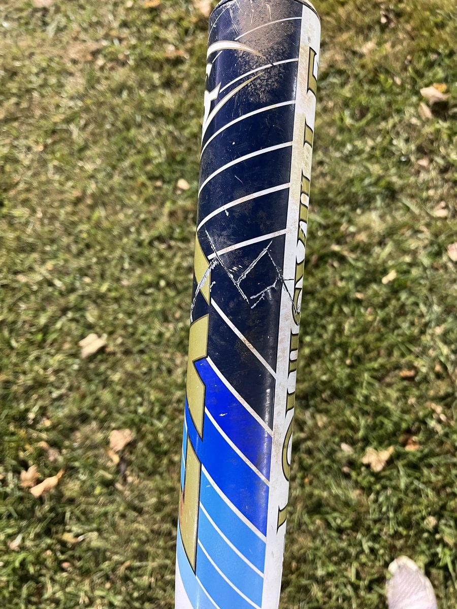 jejacotg's tweet photo. Here are some clips from my hitting practice. Coach said give it all you got and I ended up breaking my bat…that’s how I know I had a good practice! 
@SwatSoftball_ @Penn_Softball @mulesoftball @IHartFastpitch @SBRRetweets https://t.co/SEStQorbsS