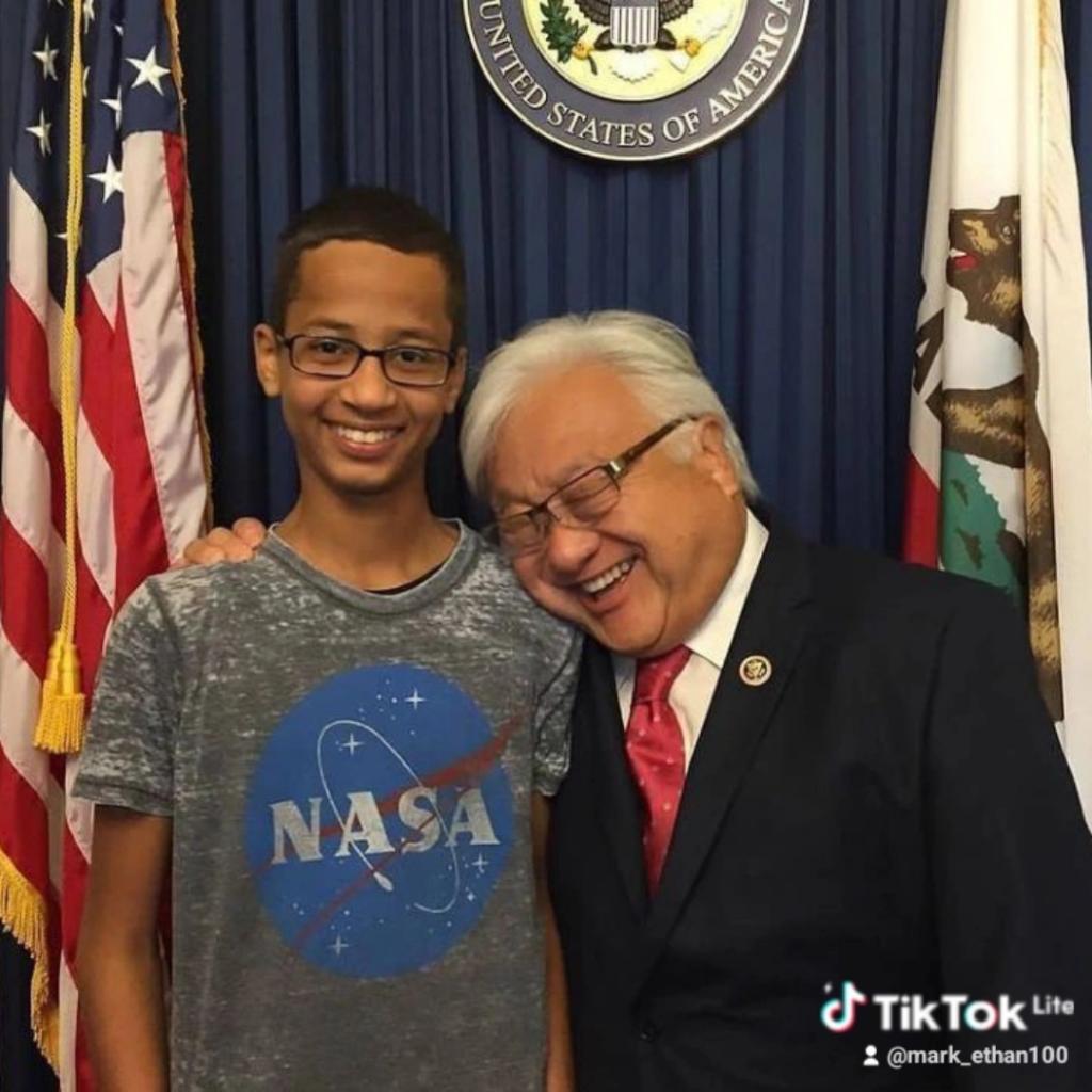 <a href="/RonaldMark30409/">Ronald Mark</a>