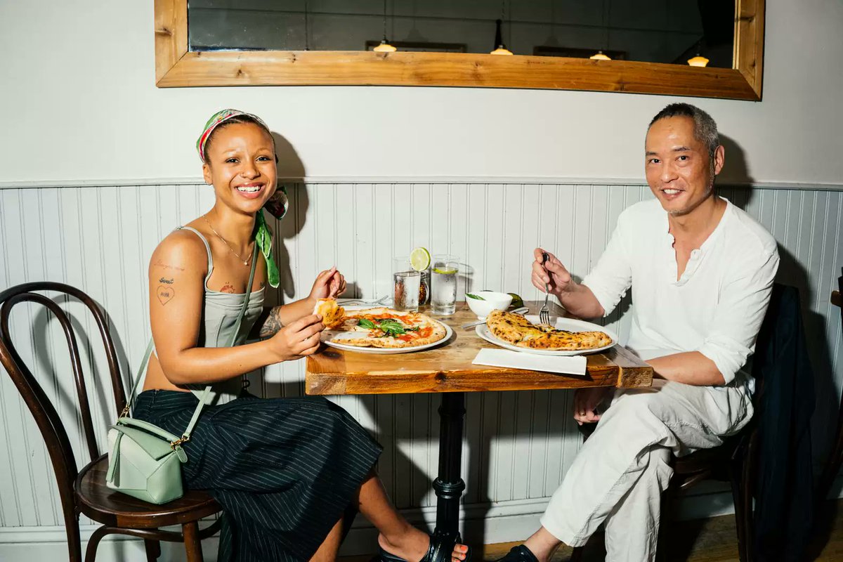 pinkstape's tweet image. 