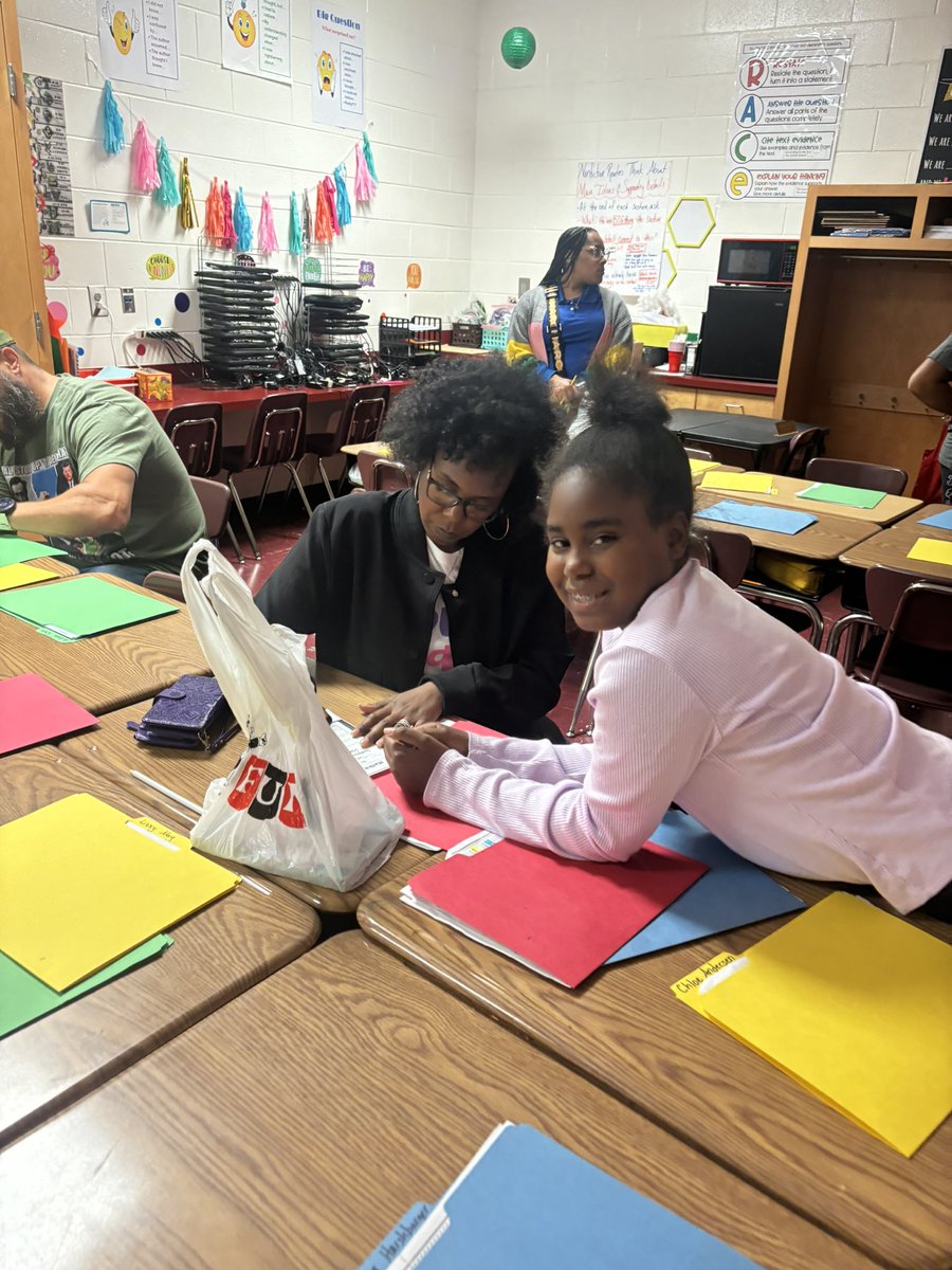 Carrie Edwards (@carrie_marie3) on Twitter photo Student Showcase Night was a HUGE success! Our students enjoyed showcasing their goals and progress with their loved ones. They even taught the grown ups how to write Haikus, go through the engineering process and more! <a href="/OES_HCS/">Ola Elementary</a> Student Showcase Night was a HUGE success! Our students enjoyed showcasing their goals and progress with their loved ones. They even taught the grown ups how to write Haikus, go through the engineering process and more! <a href="/OES_HCS/">Ola Elementary</a>