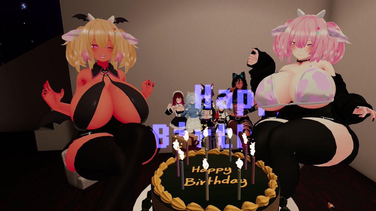 SmallAndAllThat's tweet photo. Some pictures from my birthday this week https://t.co/kxA4ZFR78q