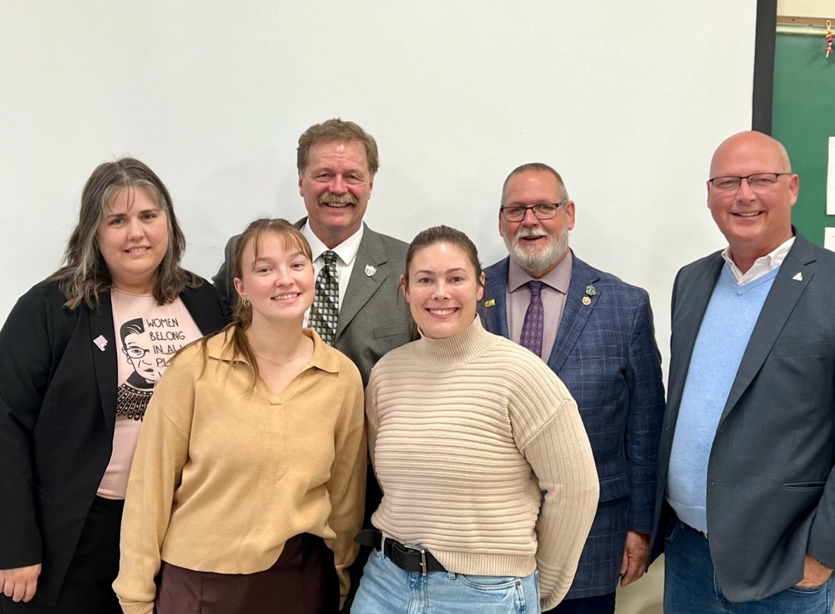 Tiffany Lloyd (@tiffanylloydsoc) on Twitter photo Great #LocalGovWeek visit to <a href="/Napanee_Hawks/">Napanee District Secondary School</a> today! Mayor Richardson, Deputy Mayor Calver, <a href="/ricbresee_mpp/">Ric Bresee Hastings Lennox & Addington</a>, and I joined 3 civics classes to dive into how different government levels work and ways students can get involved. Huge thanks Mr. Heaton for inviting us. <a href="/OPSBA/">OPSBA</a> Great #LocalGovWeek visit to <a href="/Napanee_Hawks/">Napanee District Secondary School</a> today! Mayor Richardson, Deputy Mayor Calver, <a href="/ricbresee_mpp/">Ric Bresee Hastings Lennox & Addington</a>, and I joined 3 civics classes to dive into how different government levels work and ways students can get involved. Huge thanks Mr. Heaton for inviting us. <a href="/OPSBA/">OPSBA</a>