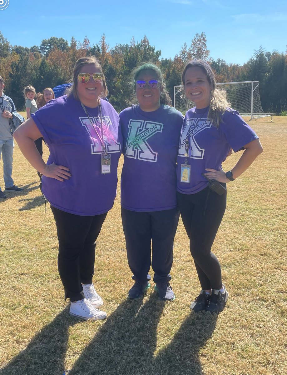 Fun Run was a huge success and I’m so thankful to work with these two! We had some fun during the Color Run!  🏃🏃‍♀️ <a href="/KensingtonESNC/">Kensington Elementary School</a> <a href="/AGHoulihan/">Andrew G. Houlihan</a> <a href="/TopperJenn58692/">Jennifer Topper</a>