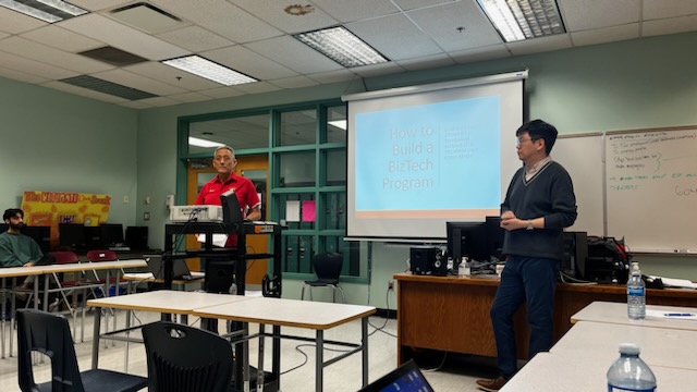 mrvchan's tweet photo. A pleasure to share the floor with Randy Kamiya from @bbycentralSD41 to discuss our experiences in building business education and technology programs in our schools at @BCBEA1 BizTech Conference. #PSADay https://t.co/9yuKIBgnqF