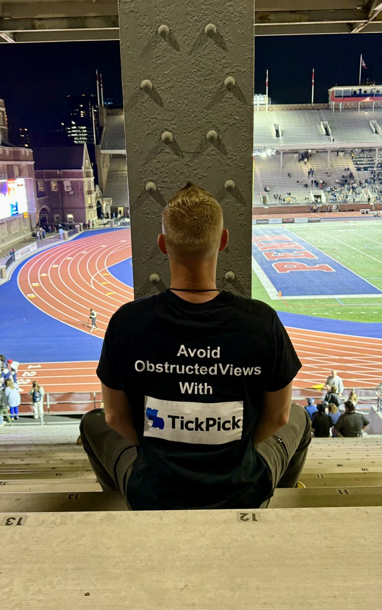 cfbcampustour's tweet photo. 🚨 Obstructed View Alert 🚨

🏟️ Franklin Field 
🏠 Penn
🪑 Section SA Row 25 Seat 12
👀 0% field visibility (100% support beam)

Avoid #ObstructedViews with @TickPick https://t.co/G135tj2uAQ