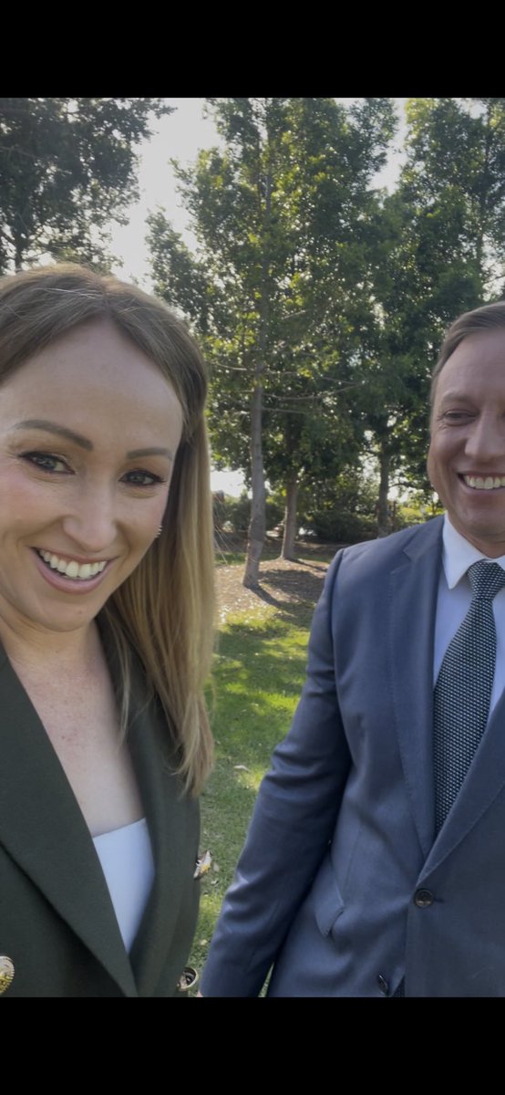 Davina Smith tweet media