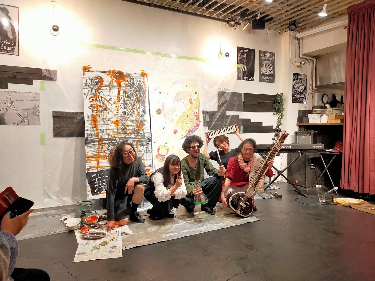 cominetwork's tweet image. 本日のライブ、今回は自分も描いてみた
#混淆 #爽籟