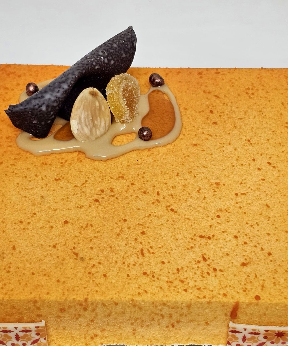 PFlordeNeu's tweet photo. #novetat #mousse #xixona #yuzu #mandarina #pastisseria #obrador #ofici #santjoandevilatorrada #bages https://t.co/7OhGpUhq9G