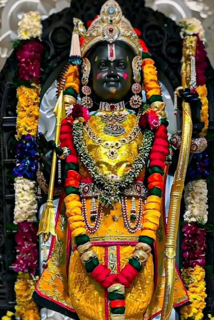 होइहि सोइ जो राम रचि राखा। 
को करि तर्क बढ़ावै साखा ॥

          अस कहि लगे जपन हरिनामा।
             गई सती जहँ प्रभु सुखधामा॥

                   🚩❣️🚩जय श्री राम ❣️🚩❣️