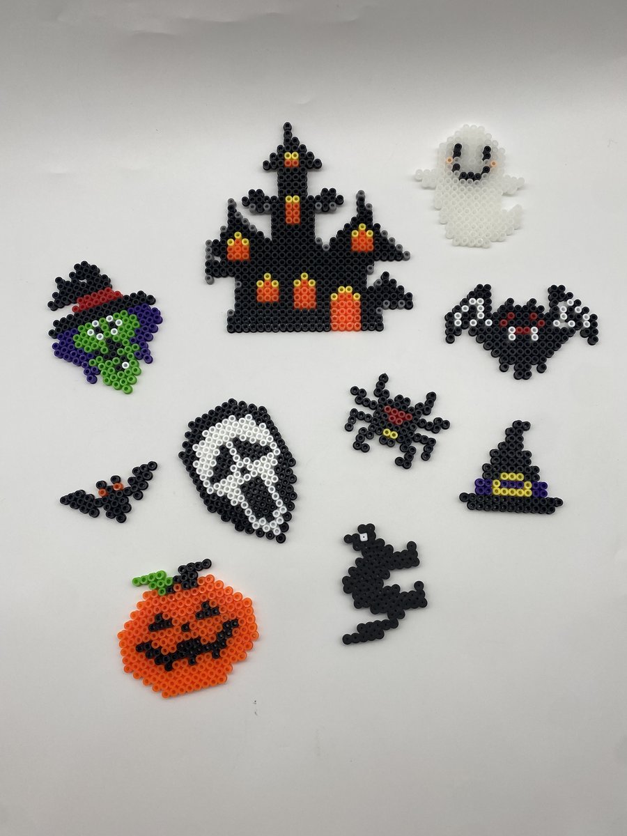 YirunB's tweet photo. Get ready for some Halloween magic with hama beads! The Glow in dark parts look more vivid! Next, we will replace more parts of the pattern with luminous beads.
We produce various colors of ironing beads, welcome to view more: https://t.co/r9c0wDwpsG
#hamabeads #perlerbeads #diy https://t.co/97kPgIA8WK