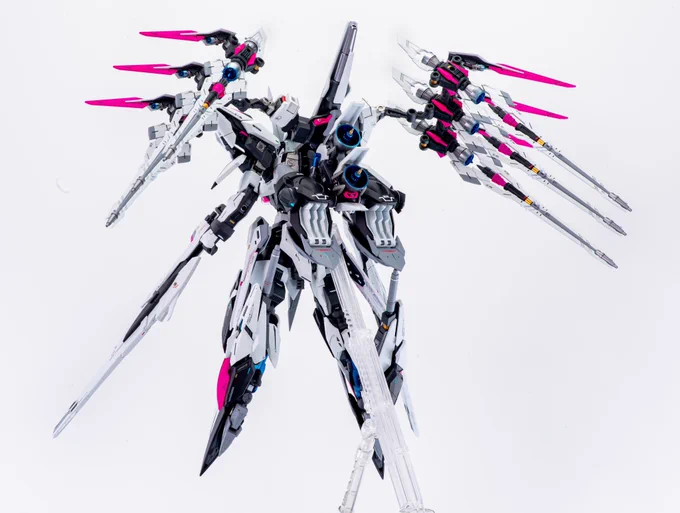 #斜め後ろからの美学