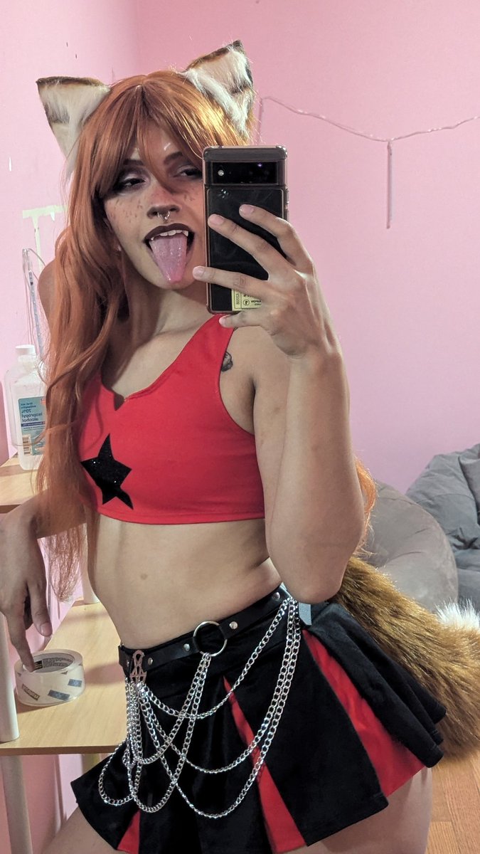V1xenV01d's tweet photo. Y'all, my costume for this event I'm working at tonight is hitting SO HARD🔥🦊🔥 #fox #foxbean #halloween2024 #HALLOWEENPARTY #CityofGods @houseofyesnyc https://t.co/62EtFCfxAu