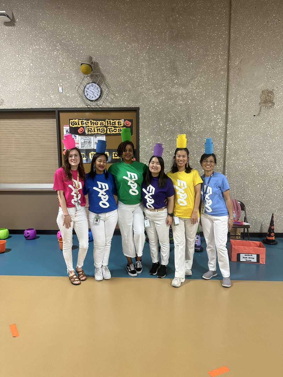 MissGreerClass's tweet photo. Fall Festival Fun!!!!!🍂@PetroskyPirates #setsail https://t.co/lffsLVbfrt
