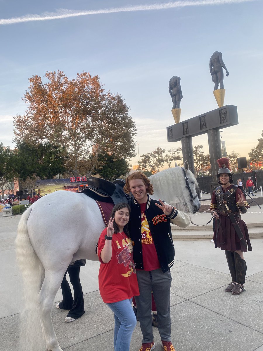 Dj_Zachattack's tweet photo. #uscselfie https://t.co/fh9MGeYiIn
