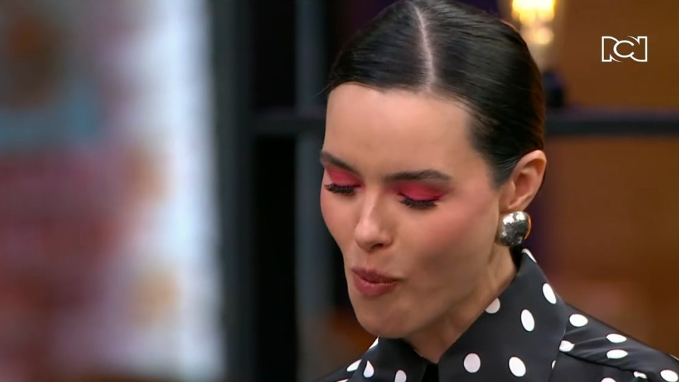 Guilloromeros's tweet photo. La próxima presentadora del @ReinadoColombia en #Cartagena por petición de los #televidentes @adria_amms @masterchefans_ #MasterChefCelebrityColombia #MasterChef #MasterChefCelebritycol @CanalRCN #Colombia https://t.co/CwUDgzzoPZ