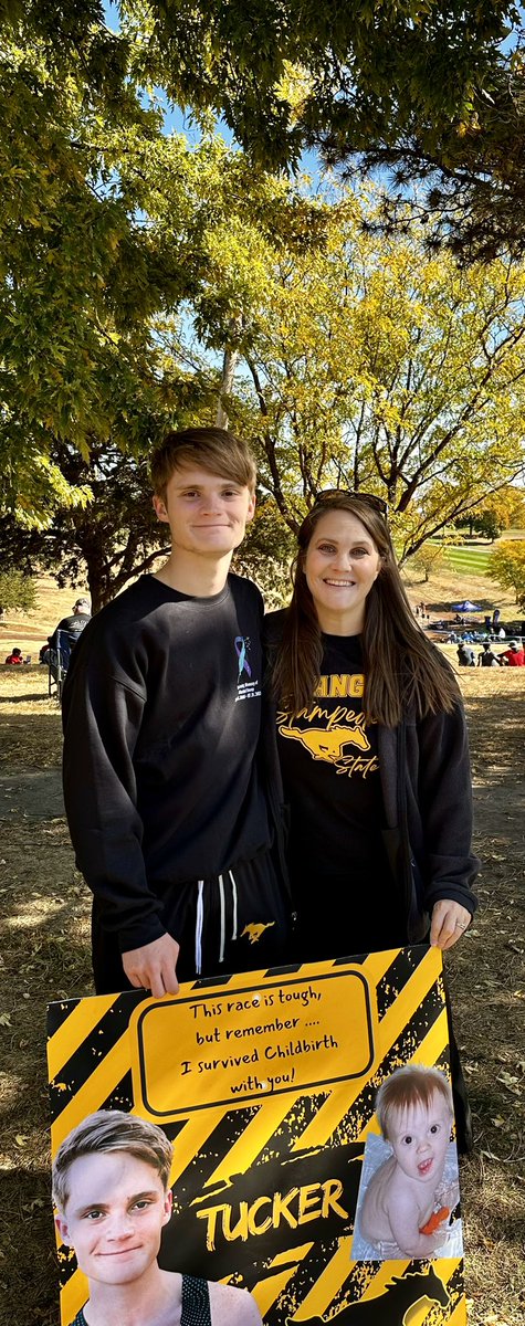 CoffeyGrind's tweet photo. The end of an era 😭🥹
#CrossCountry
#Senior https://t.co/uphoFDs213