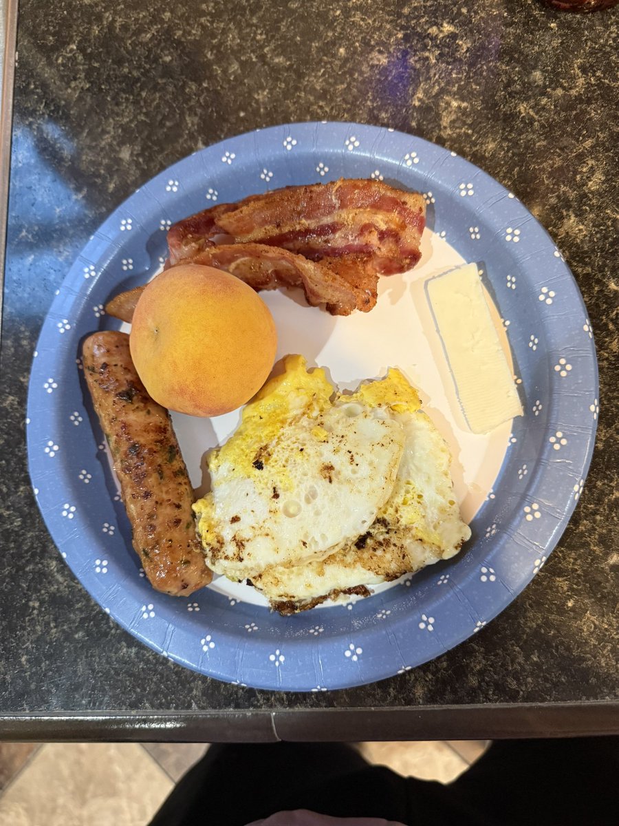 CoachCook0618's tweet photo. Time to eat! https://t.co/uhhamXmxmg