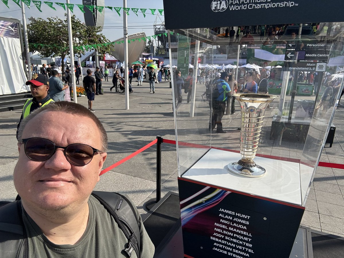 Michal Drobny🇺🇦 tweet media