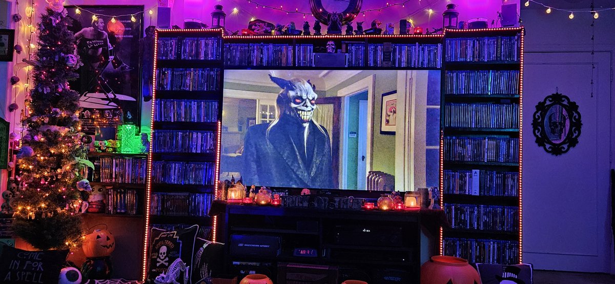Completely unrealistic.  At this point, they would've died of heat exhaustion in that mask.
😃 😀 😄 😁 🤣 😂 
#TheLastDriveIn #satanslittlehelper