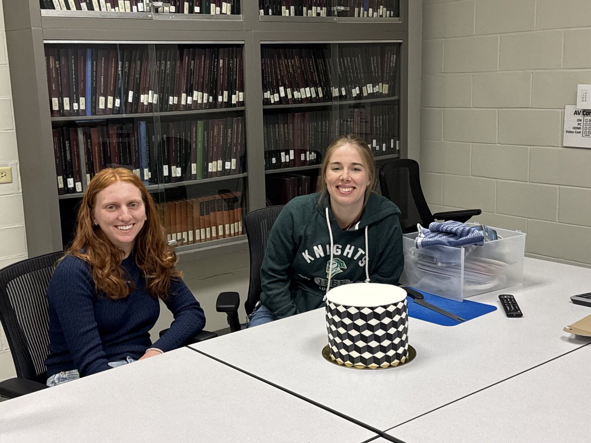 Celebrating birthdays today : happy birthday Maxine and Cassie !
