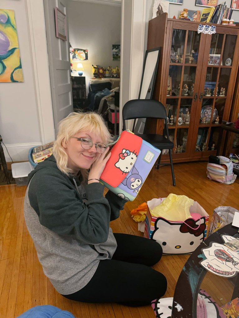 LocalBugCatcher's tweet photo. Thank you to everyone who helped make my birthday special! 🥳🎂✨️ @PaperBag_Comic @SRaichu94 
☆
#Tamagotchi #BANDAI https://t.co/BL3ddTFLpv
