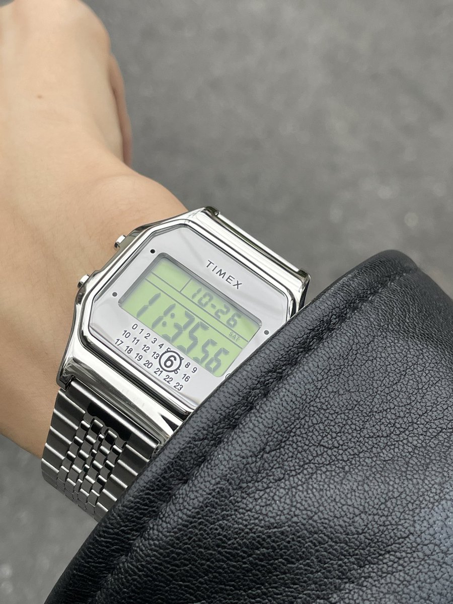 シックに合います。

MM6 × TIMEX
#mm6
#timex