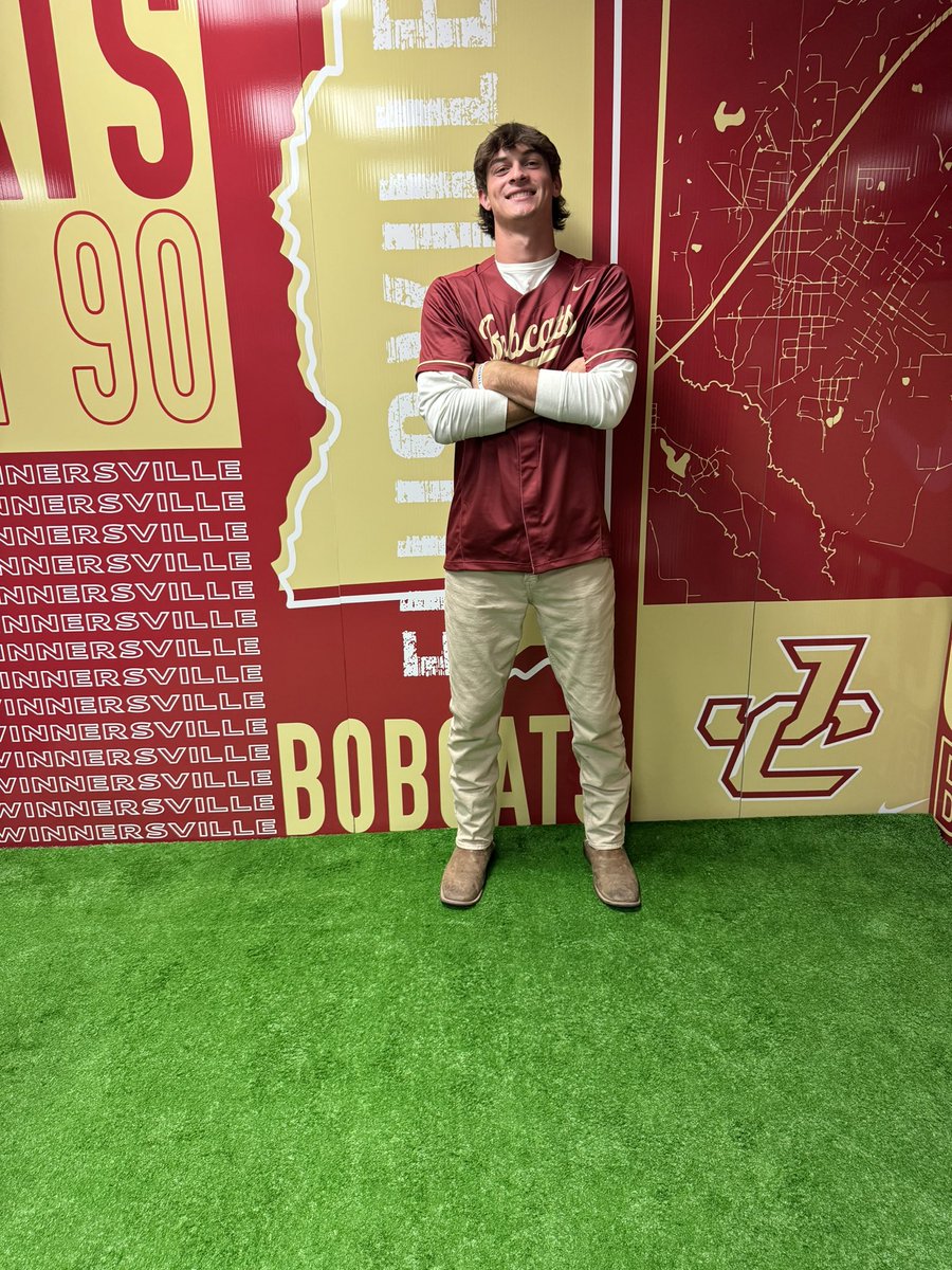Crayburn12's tweet photo. ready for the next step!! 👀👀 https://t.co/kzJzDVHFYD