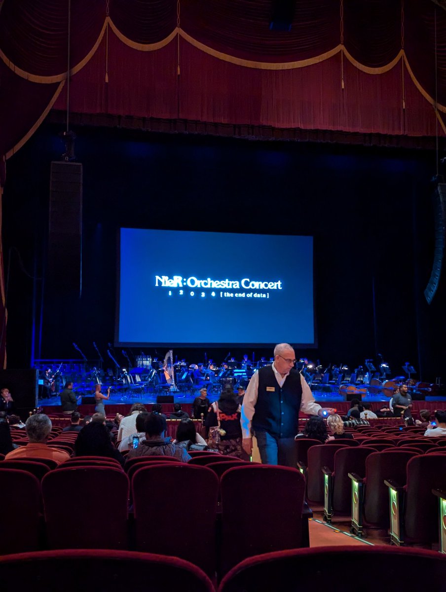 nier orchestra was incredible 🤍🖤
