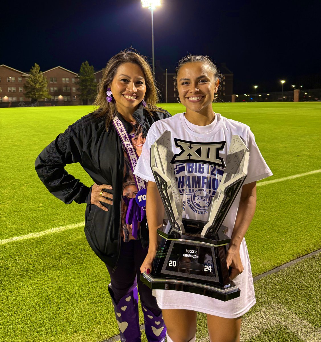 007lancaster's tweet photo. All the way to Stillwater, Oklahoma for my girl! 💜 What a great game! Way to go, TCU!! Big 12 Champions!! ⚽️ @camlancaster21
#FrogMom #WeLoveTCU https://t.co/zZHruAsVJq