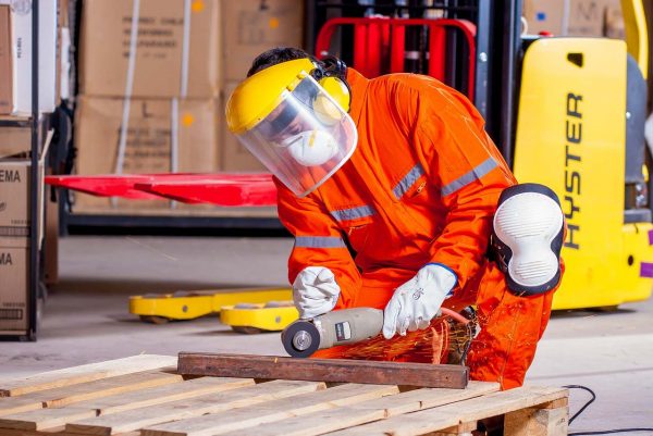 Roberth92730822's tweet photo. La seguridad industrial es una disciplina que nos ayuda a prevenir accidentes en el ámbito laboral, se enfoca en atacar el origen de los accidentes.

https://t.co/RqIiQRapyv

vía: Guanajuato gobierno de la gente.
#SeguridadIndustrial https://t.co/2vNSY8DRz4