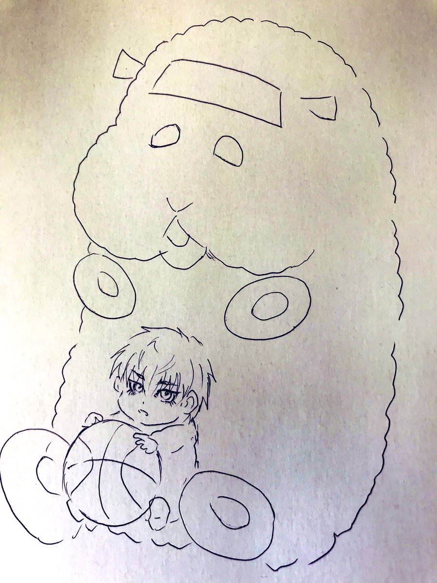 服や下着に挟まってる台紙。絶対に落書きしてから捨てるんだ。 