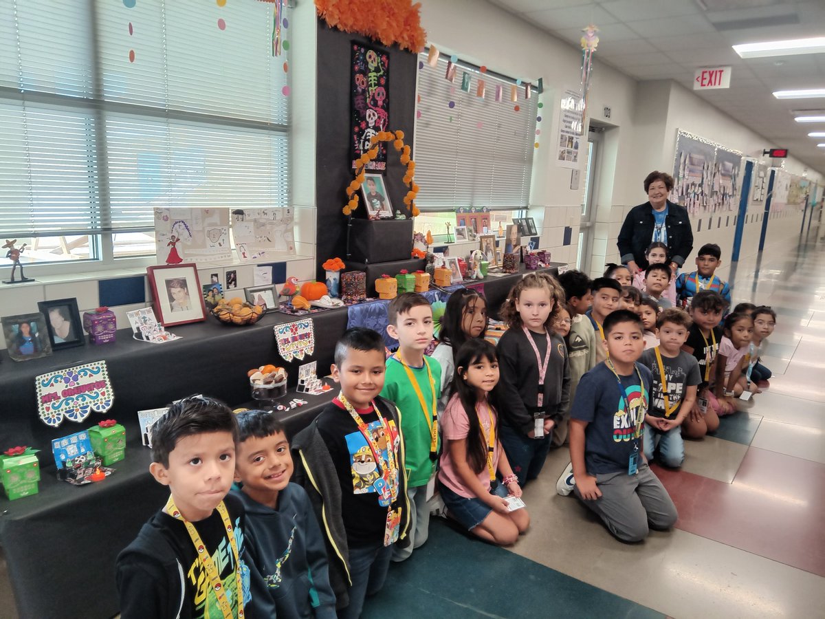 Patricia Melgar-Cook tweet media