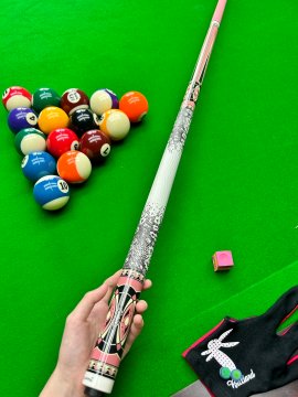 InterestLoved's tweet image. ボールで遊びたい🎱