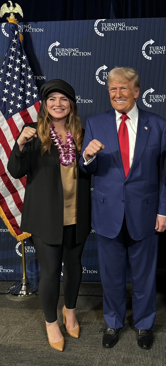 What this man is doing, the schedule he is working is absolutely mind blowing. He’s doing more than Kamala and Biden combined in the last 4 years on just this campaign tour alone. I got a glimpse of his schedule yesterday at the Las Vegas, NV rally. 🤯

I admire everyone who is
