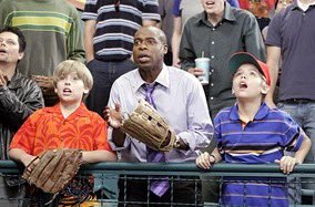 carolinetaters's tweet photo. Anybody else catch Mr. Moseby at Game 1? #WorldSeries #spectatorinterference https://t.co/P5lhwfPAnH