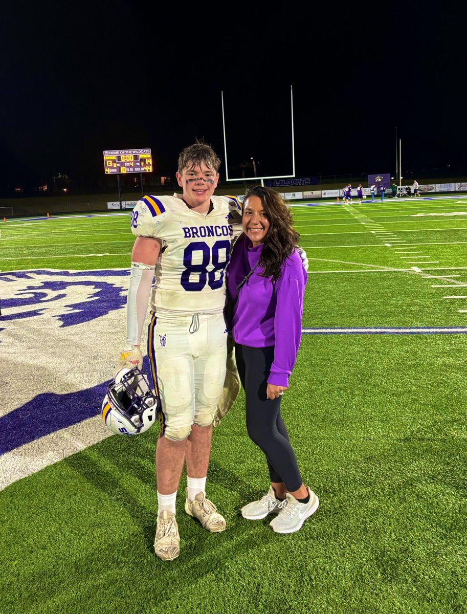 CoachKBayer's tweet photo. .@BroncoTOUGH improve to 7-1 with a road win over previously undefeated Louisburg. Frontier League Champions! Bring on the playoffs! #SpringHillKS https://t.co/CDiZUwc37a