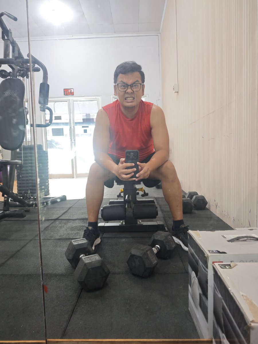 icehebi's tweet photo. Tidak semua pembaca adalah pemimpin.,tetapi semua pemimpin adalah pembaca.. - Harry S. Truman

klo pembaca komik masih masuk kriteria for jadi pemimpin?? - Just Ask https://t.co/NHKcZchOvV