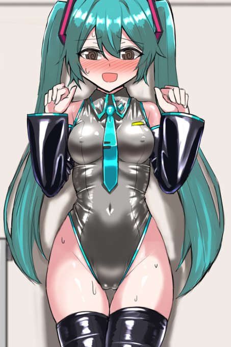 ネットで買った初〇ミク風コスプレ衣装がぴっちりハイレグだった子 | 島鵜そりね #pixiv https://t.co/Ox8buaRiOp  投稿しました! 