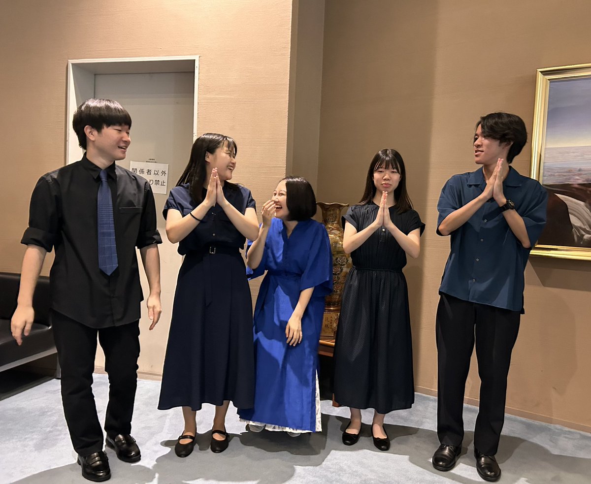 wasedascsmidori's tweet photo. 皆んなも(私も笑)可愛いです💕
観に来てくださった皆さん、
本当にありがとうございました🙏✨
ライブお疲れ様でしたー🍀✨
#Key_SCS https://t.co/Uxb4kQUwpp