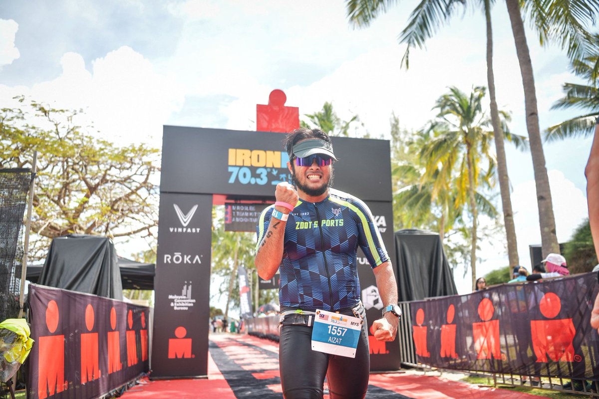 aizatmokhtar's tweet image. When you&apos;re down remember how you rise and keep showing up at your lowest. Dig deep.