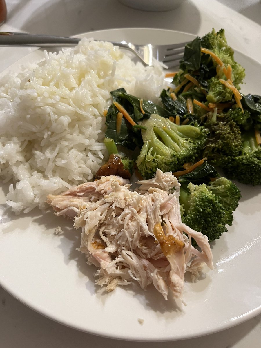 InkedCelebrity's tweet photo. #OMG #blessed #supper #healthy #love #food #foodie #foodporn #yum #yummy #delicious #delish #fitdad #fit #fitness #bodybuilding #protein #dedication #Veteran #retired #retirement #retiredfirefighter #JAMM #JasonAmadeoMadridMartinez https://t.co/Vc1h7rnnRM