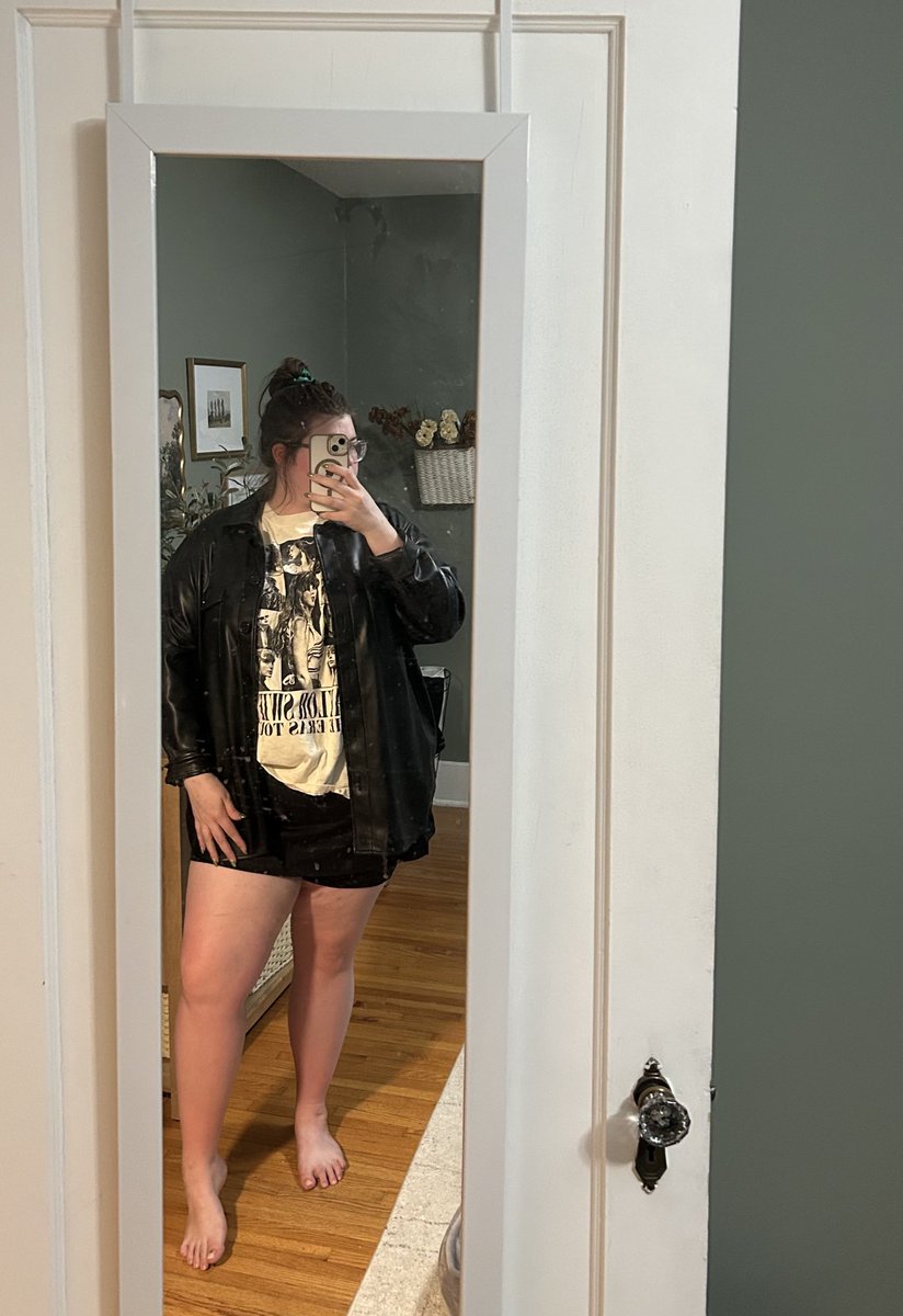 boookishswiftie's tweet photo. trying to pick my outfit for #indyN2 and I’m struggling!! Folklore vibes or casual reputation(?) vibes??? I’m just throwing together things I already have right now lol #ErasTourIndy #ErasTour https://t.co/waJJfi5Z1C