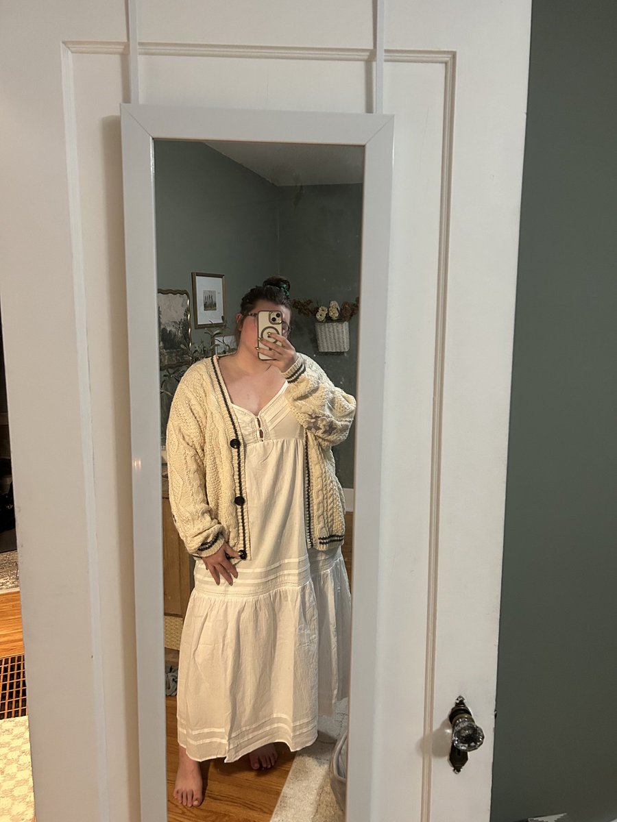 boookishswiftie's tweet photo. trying to pick my outfit for #indyN2 and I’m struggling!! Folklore vibes or casual reputation(?) vibes??? I’m just throwing together things I already have right now lol #ErasTourIndy #ErasTour https://t.co/waJJfi5Z1C
