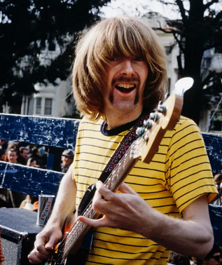 CosmicDustAra's tweet photo. On our own journeys we remember your voice & advice “A #BoxofRain will ease the pain & Love will see you through” ' We surely need it & so we believe it tonight, rest in peace our #cosmic deep space' #PhilLesh will live in our hearts & souls through his music #pcydedelicrock https://t.co/ttD1Xq9GsT