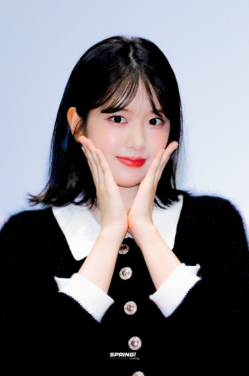 241020 롯데시네마 무대인사 안유진 HQ - 2  

#아이브 #안유진 #유진 
#IVE #ANYUJIN #YUJIN