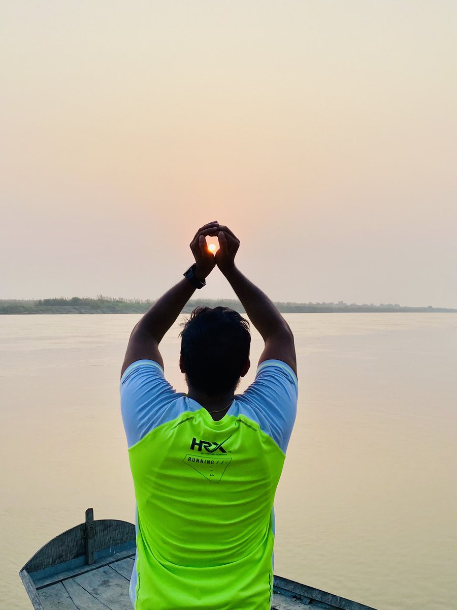 RahulPalAIR's tweet photo. #ganga #justgoforshoot #iphoneography  #throughthelens https://t.co/kSY6GsoihD