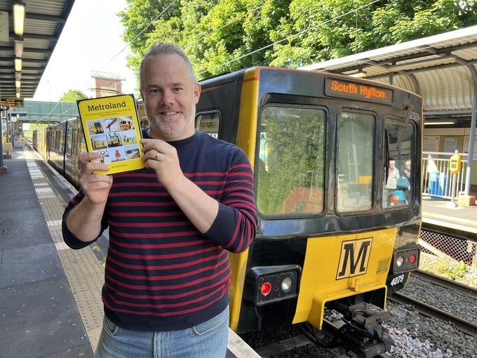 MetroBookKeith tweet media